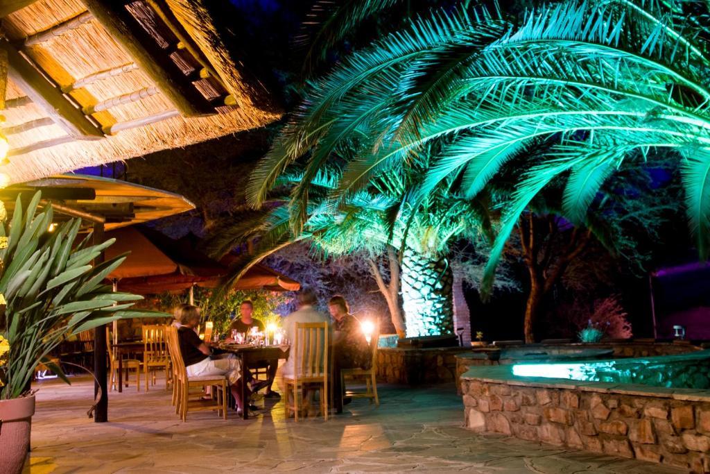 Etusis Lodge Usakos Exterior foto